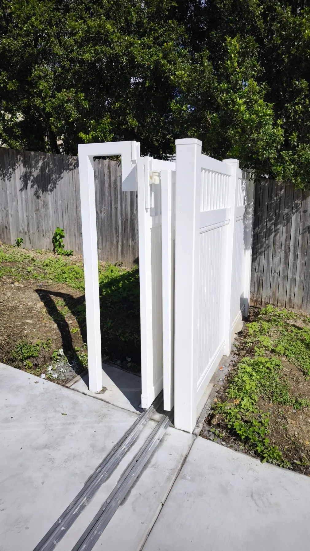 PVC Telescopic Sliding Gate with Aluminium Frame