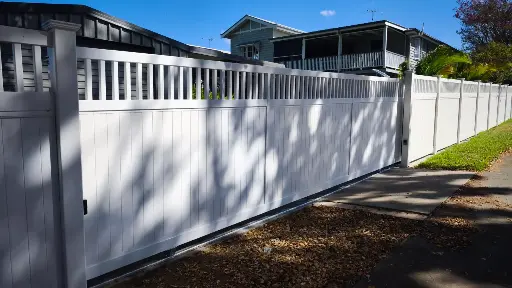 Alloy Frame Sliding Gate - G01 (Partial Privacy)