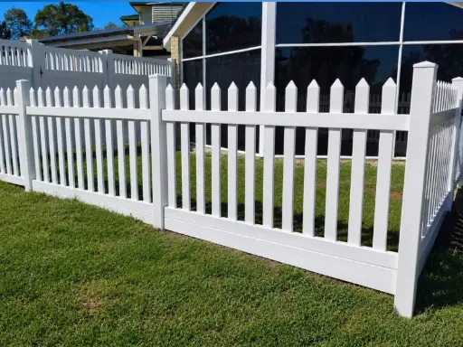 Open-Top Picket PVC Fencing System - E01